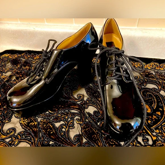 Women’s Vintage Demonia black platform “patent leather” (faux) lace-up shoes - Picture 2 of 4